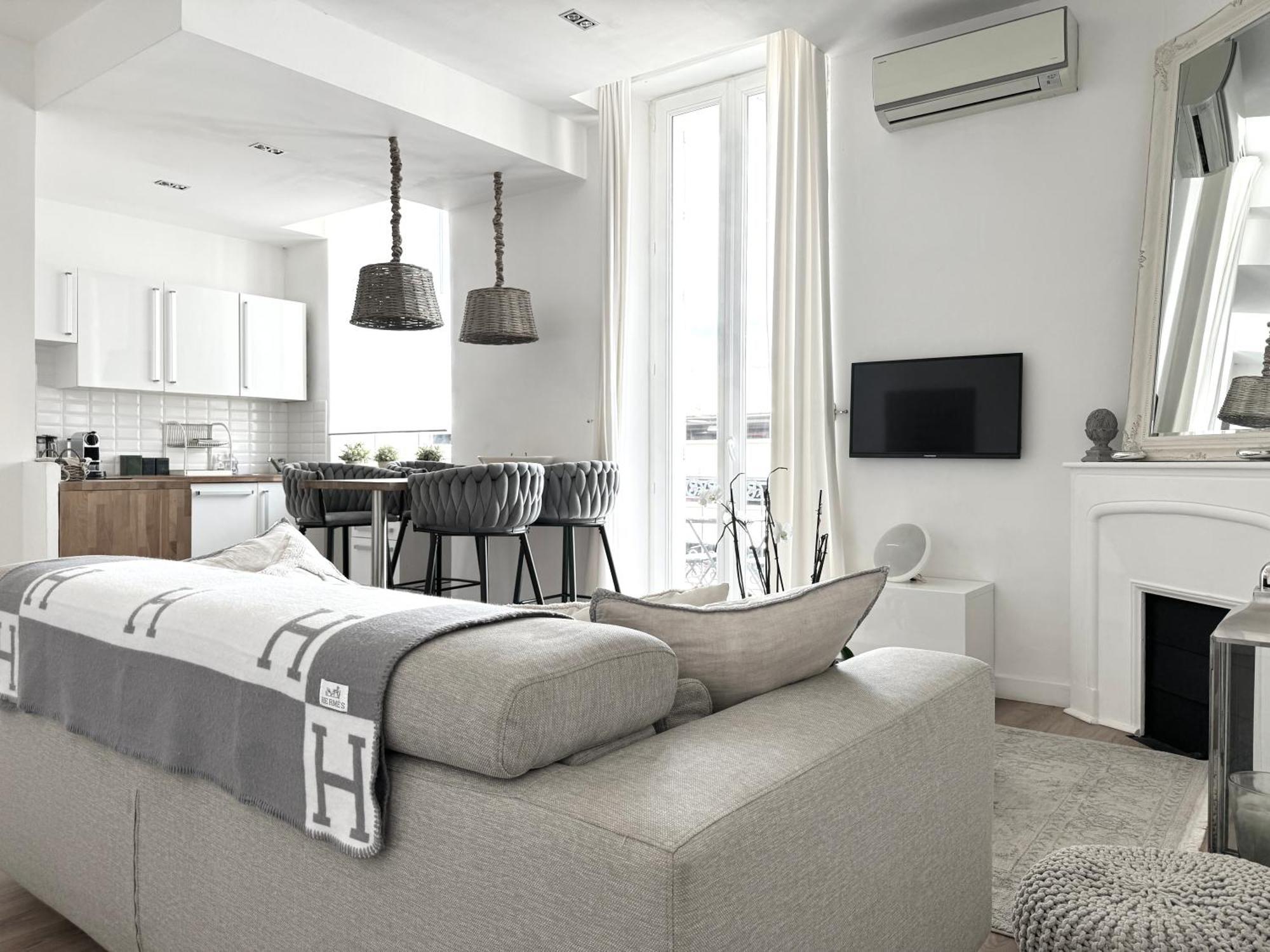 A 2 Pas De La Croisette Apartment Cannes Exterior photo